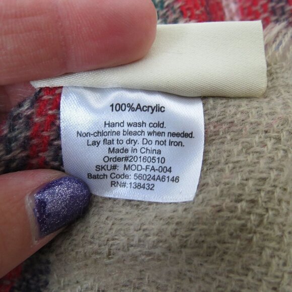 MODCLOTH Tan Red Loch and Key Tartan Plaid Square Cozy Fringe Blanket Scarf - Picture 8 of 8